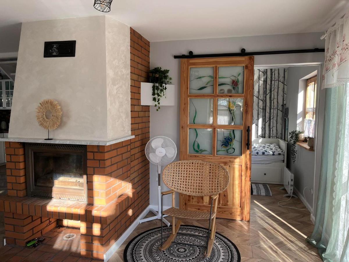 Villa Przystanek Jeziorna 49 à Perlino Extérieur photo