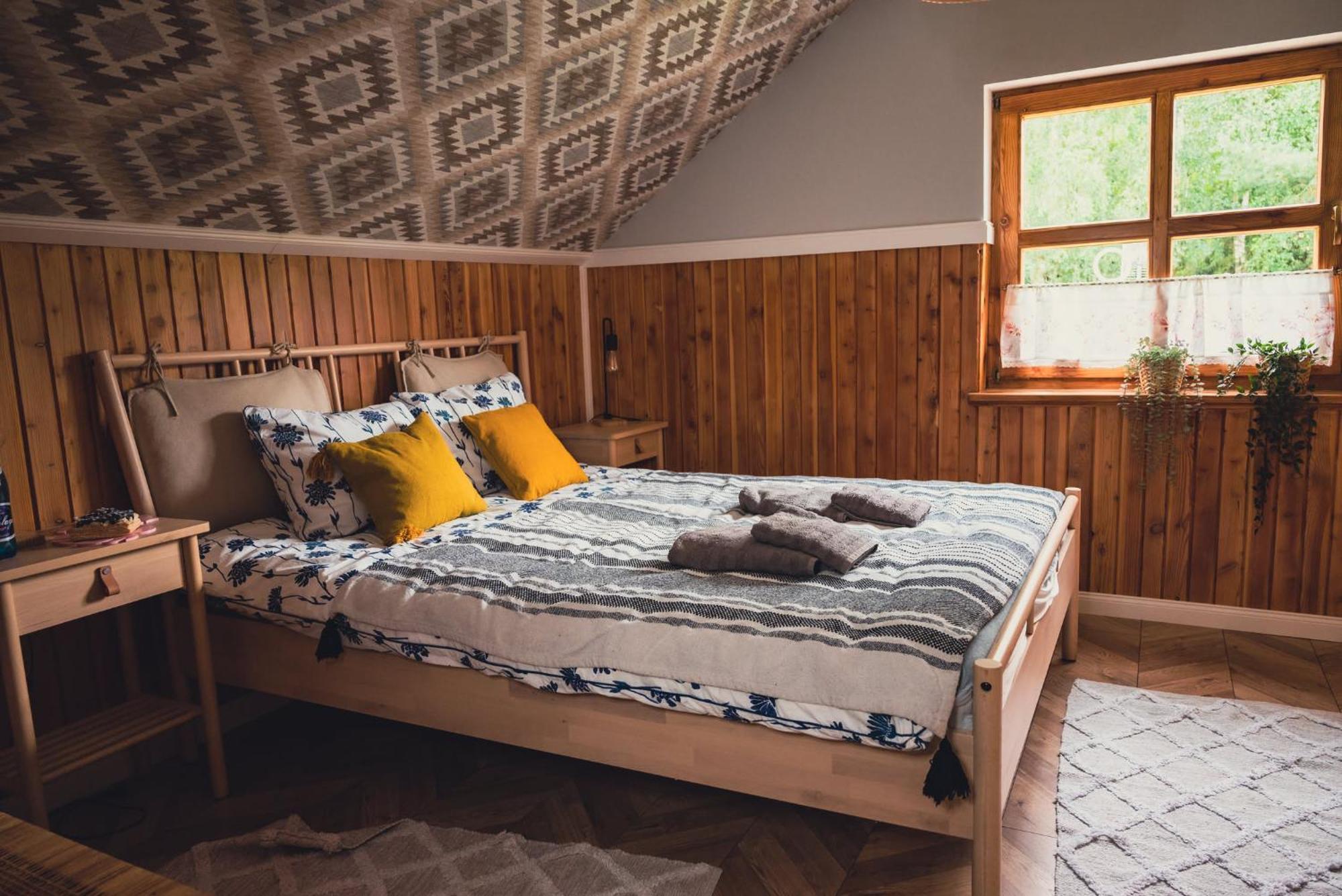 Villa Przystanek Jeziorna 49 à Perlino Extérieur photo